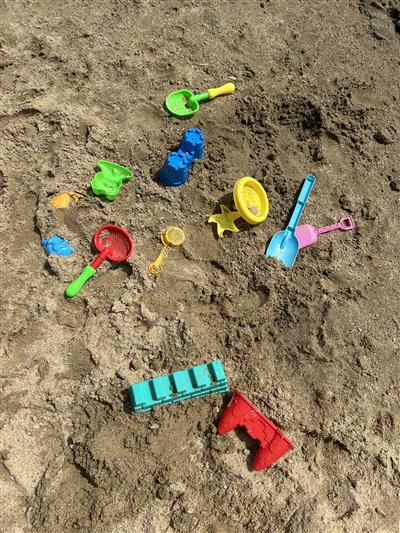 Sand toys